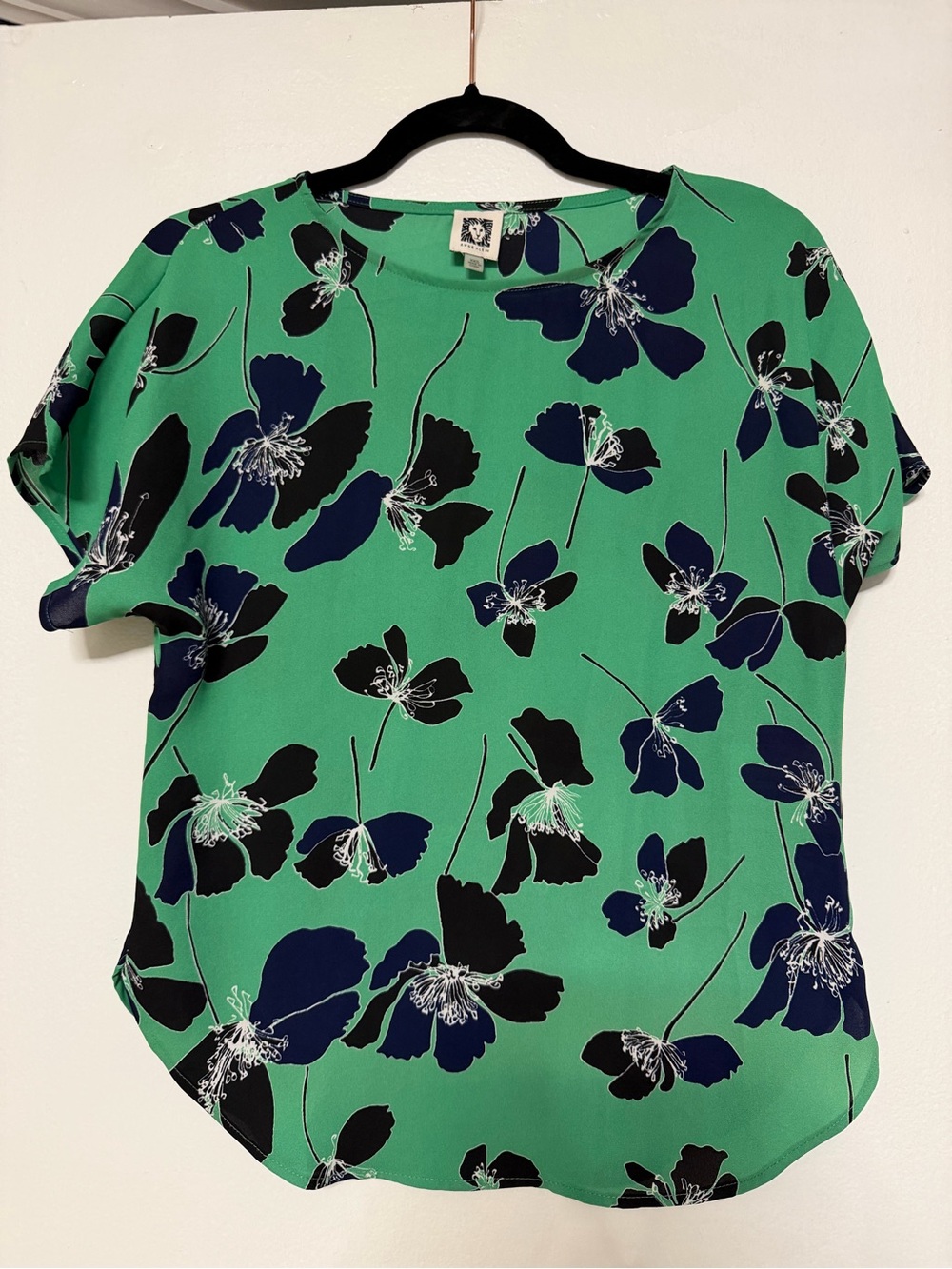 Anne Klein Green Floral Short Sleeve Blouse with Navy & Black Flowers